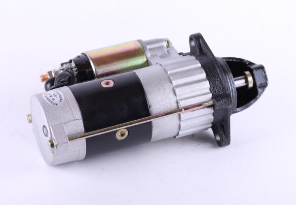Стартер Z-11 12V 5,0KW (посадка Ø75mm межболт. L-112mm) DongFeng 244/354/404, Xingtai 180/220/240