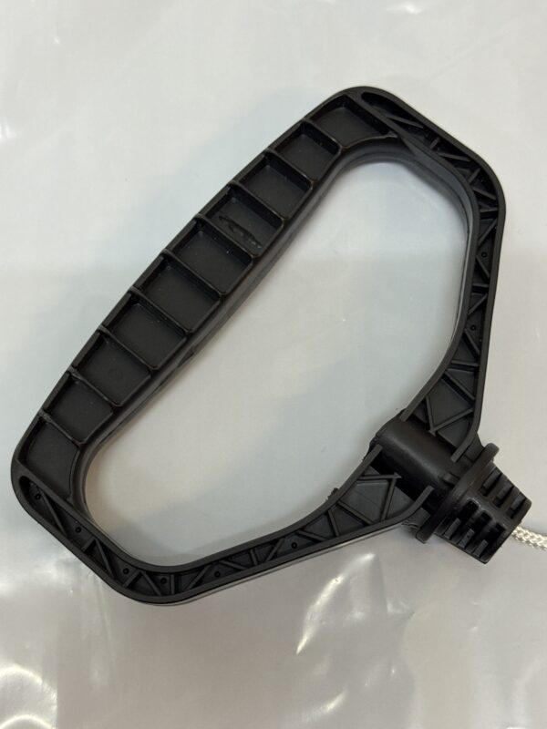 Ручка стартера снегоуборщика